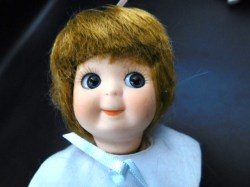 8.5" ADORABLE ALL JOINTED PORCELAIN GOOGLY DOLL, BLUE DRESS